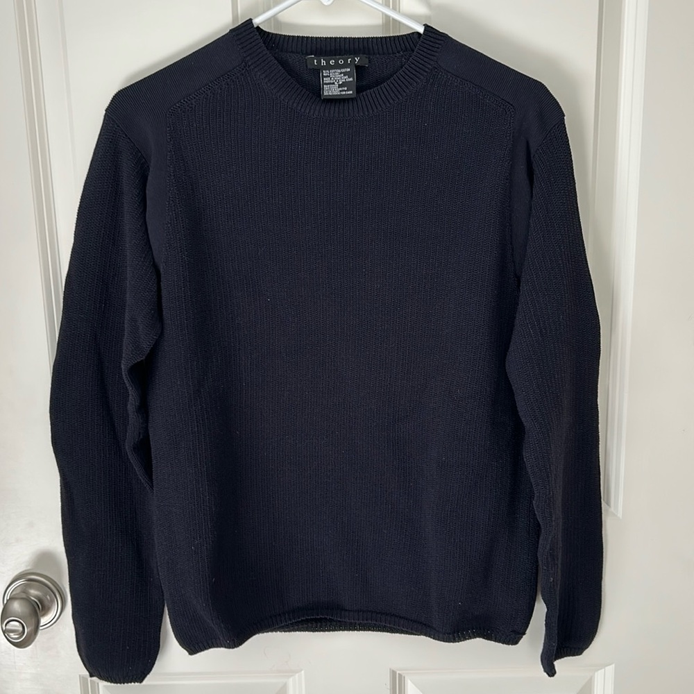 Theory sweater with a different weave aroundd shoulder and armpits